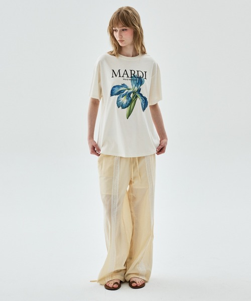 Mardi Mercredi(マルディメクルディ)の「TSHIRT LILIES & ROSES / Tシャツ リリー & ローズ(Tシャツ/カットソー・レディース・ブラック/ブラック×ピンク/ブラック×ブルー/アイボリー系1/ホワイト/アイボリー系2/ホワイト×イエロー/クリーム・FREE)」の13枚目の写真