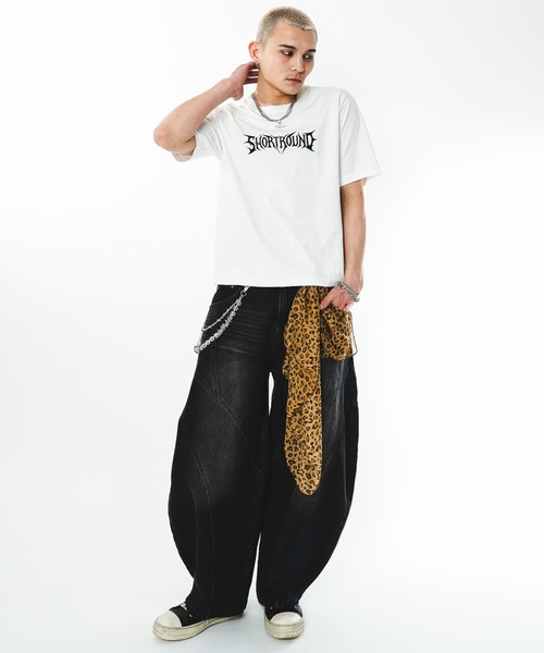 SHORT ROUND(ショートラウンド)の「SHORT ROUND/【26年春夏新作】コールドダイモチーフグラフィックT(Tシャツ/カットソー・メンズ・ブラック系その他/ホワイト・MEDIUM/LARGE)」の7枚目の写真