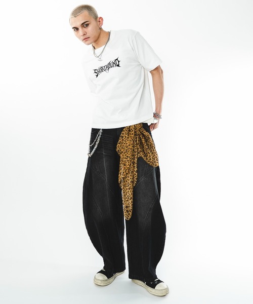 SHORT ROUND(ショートラウンド)の「SHORT ROUND/【26年春夏新作】コールドダイモチーフグラフィックT(Tシャツ/カットソー・メンズ・ブラック系その他/ホワイト・MEDIUM/LARGE)」の19枚目の写真