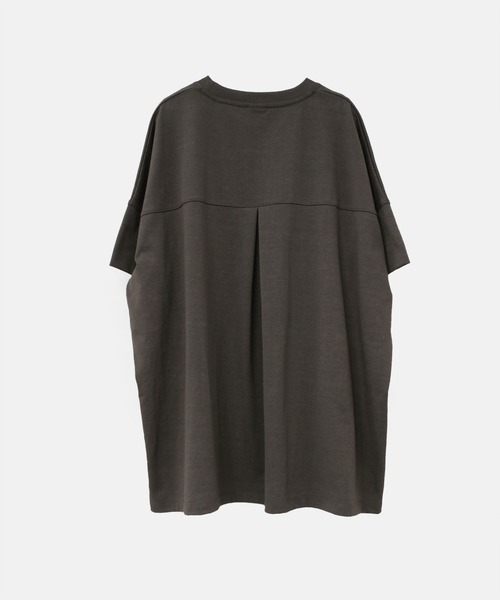 RNA-N(アールエヌエーエヌ)の「M2664 ワイドタックプルオーバー(Tシャツ/カットソー・レディース・チャコール/ブラウン/グレイッシュベージュ・FREE)」の20枚目の写真