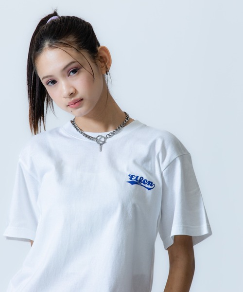 X-girl SPORTS(エックスガールスポーツ)の「C EL S WE FAN GOODS S/S TEE/ちふれASエルフェン埼玉(Tシャツ/カットソー・メンズ・ネイビー/ホワイト・LARGE/MEDIUM/SMALL/X-LARGE)」の4枚目の写真