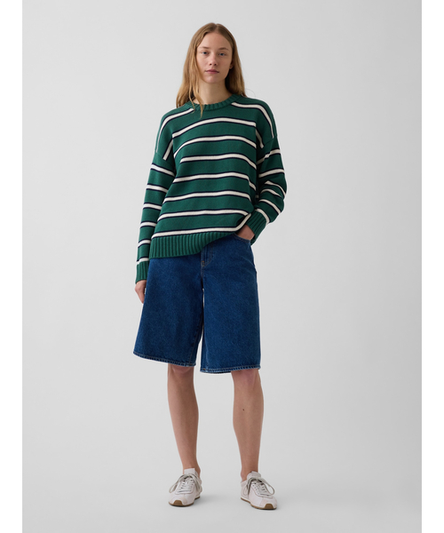 GAP(ギャップ)の「コットン100% オーバーサイズセーター(ニット/セーター・レディース・アイボリー/グリーン系その他/ブラウン系その他2/ブラック/ベージュ/ベージュ系その他/ブラウン・L/M/XS/S/XL/XXS)」の13枚目の写真