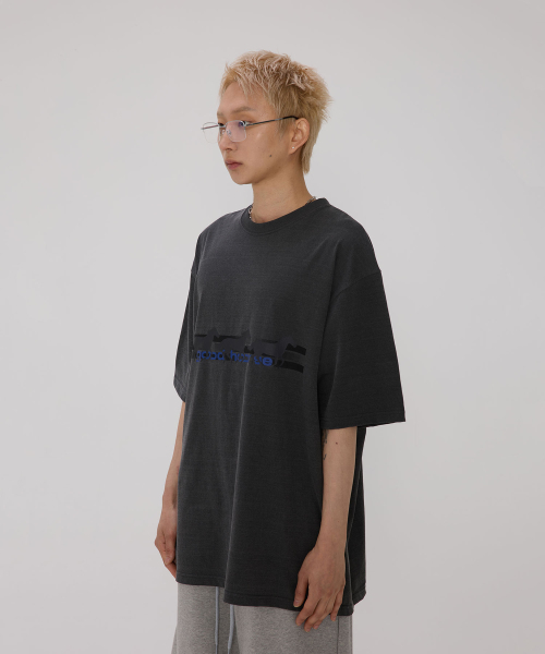 bounDary（バウンダリー）の「ピグメントグッドホース オーバーサイズ 半袖Tシャツ [ウォッシュドチャコール]（Tシャツ/カットソー・レディース・その他・1/2）」の3枚目の写真