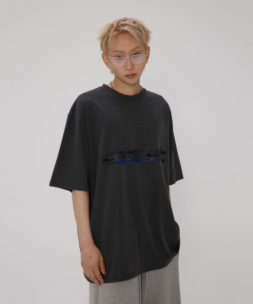 bounDary（バウンダリー）の「ピグメントグッドホース オーバーサイズ 半袖Tシャツ [ウォッシュドチャコール]（Tシャツ/カットソー・レディース・その他・1/2）」の4枚目の写真