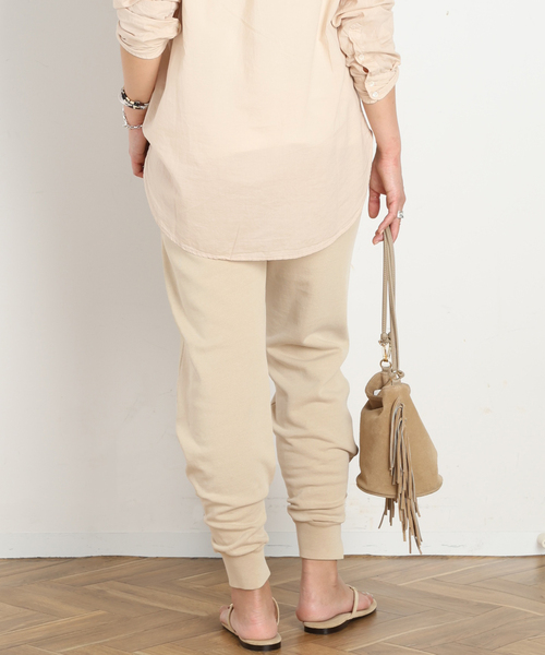 AP STUDIO（エーピーストゥディオ）の「【XIRENA/キセレナ】TRACKER SWEAT PANTS（スウェットパンツ・レディース・ベージュ・FREE）」の11枚目の写真