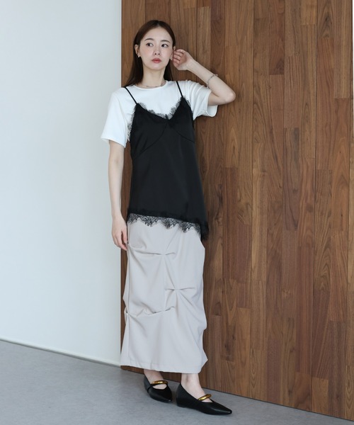 J by blue(ジェイバイブルー)の「《2サイズ展開》ランダムタックIラインスカート(スカート・レディース・ブラック/ベージュ・LARGE/MEDIUM)」の16枚目の写真
