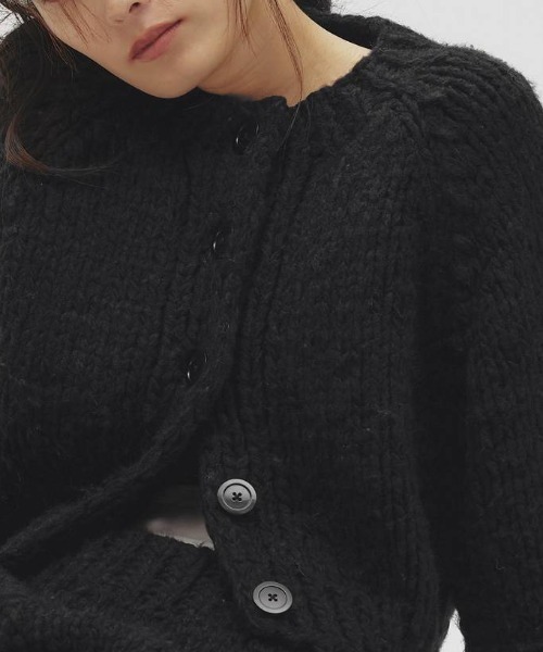 TODAYFUL(トゥデイフル)の「【TODAYFUL/トゥデイフル】Hand Knit Cardigan/ハンドニットカーディガン(カーディガン/ボレロ・レディース・ブラック/モカ・FREE)」の14枚目の写真