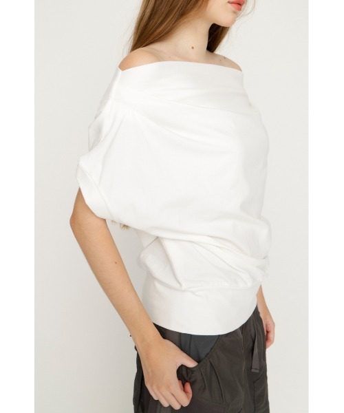 SLY(スライ)の「TUCKED OFFSHOULDER S/S TOPS タックドオフショルダーショートスリーブトップス 夏服(Tシャツ/カットソー・レディース・ライトイエロー/ホワイト/ブラック/杢グレー・FREE)」の8枚目の写真