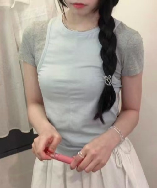 hugi(ハギ)の「LAYERD TEE / レイヤードティー(Tシャツ/カットソー・レディース・ブルー・FREE)」の3枚目の写真
