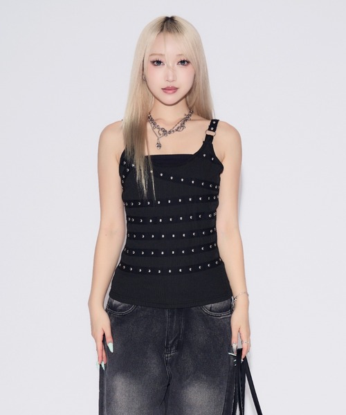 tinkerend（ティンカーエンド）の「Twisted Rivet Camisole / ツイストリベットキャミソール（キャミソール・レディース・ブラック・FREE）」の13枚目の写真