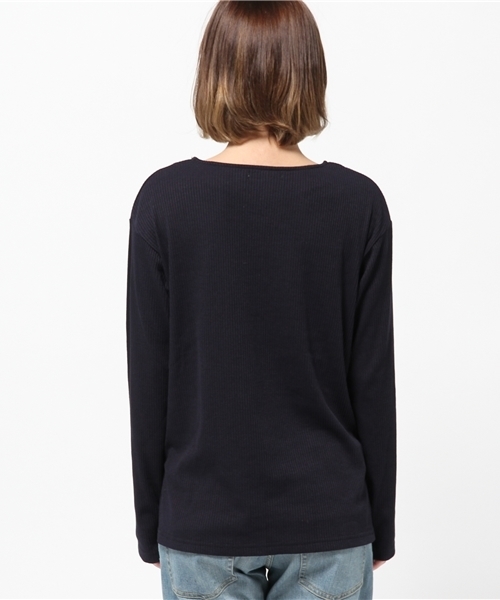 Chico（チコ）の「【who's who Chico】　テレコVネックプルオーバー（Tシャツ/カットソー・レディース・ライトブルー/ピンクベージュ/グレー/ネイビー/アイボリー・FREE）」の11枚目の写真