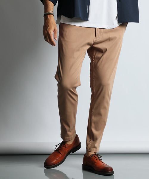 The DUFFER of ST.GEORGE(ザダファーオブセントジョージ)の「『WONDER SHAPE』COMFORT ICE-COOL:360°全方向高伸縮『ワンダーシェイプ』接触冷感 テーパードスリムパンツ(チノパンツ・メンズ・ネイビー/ベージュ/ブラック・SMALL/X-LARGE/LARGE/MEDIUM)」の3枚目の写真