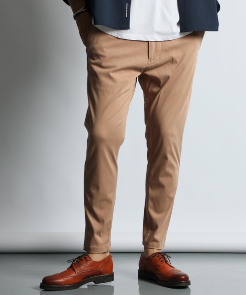 The DUFFER of ST.GEORGE(ザダファーオブセントジョージ)の「『WONDER SHAPE』COMFORT ICE-COOL:360°全方向高伸縮『ワンダーシェイプ』接触冷感 テーパードスリムパンツ(チノパンツ・メンズ・ネイビー/ベージュ/ブラック・SMALL/X-LARGE/LARGE/MEDIUM)」の5枚目の写真