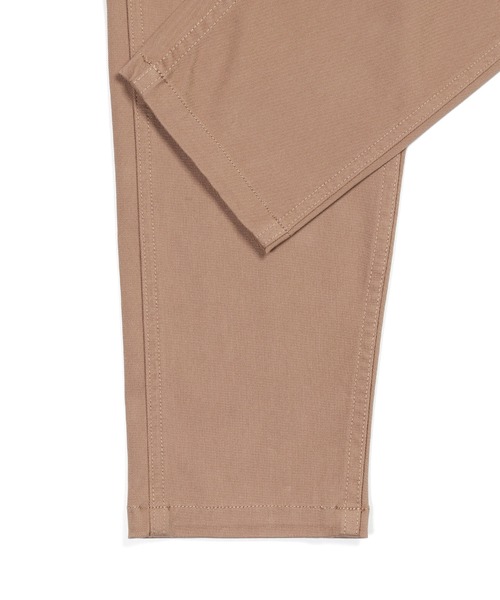 The DUFFER of ST.GEORGE(ザダファーオブセントジョージ)の「『WONDER SHAPE』COMFORT ICE-COOL:360°全方向高伸縮『ワンダーシェイプ』接触冷感 テーパードスリムパンツ(チノパンツ・メンズ・ネイビー/ベージュ/ブラック・SMALL/X-LARGE/LARGE/MEDIUM)」の17枚目の写真