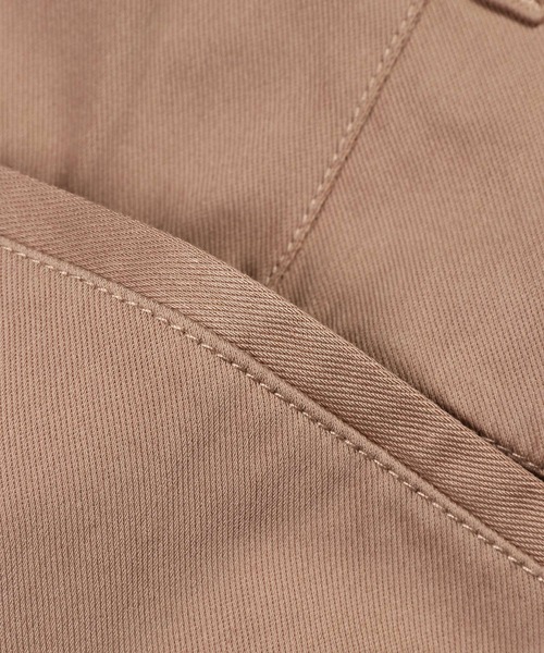 The DUFFER of ST.GEORGE(ザダファーオブセントジョージ)の「『WONDER SHAPE』COMFORT ICE-COOL:360°全方向高伸縮『ワンダーシェイプ』接触冷感 テーパードスリムパンツ(チノパンツ・メンズ・ネイビー/ベージュ/ブラック・SMALL/X-LARGE/LARGE/MEDIUM)」の18枚目の写真