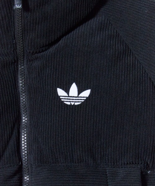 adidas(アディダス)の「adidas/アディダス CORDUROY PUFFER JACKET コーデュロイ パファー ジャケット ダウンジャケット ダウンコート 中綿 ブルゾン シンプル ベーシック メンズ レディース 2026年秋冬 秋服 冬服(ダウンジャケット/コート・メンズ・ブラック・S/M/L/XL/XS)」の7枚目の写真