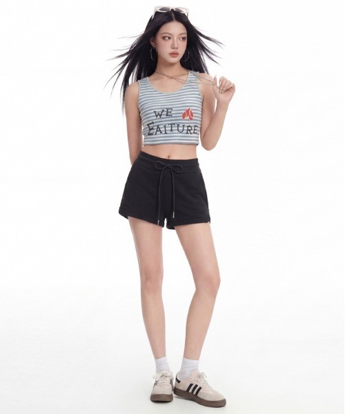 WEGO(ウィゴー)の「ミニ丈ショートスウェットパンツ/トレーニングパンツ(スウェットパンツ・レディース・グレー/ブラック/レッド・MEDIUM/LARGE)」の9枚目の写真