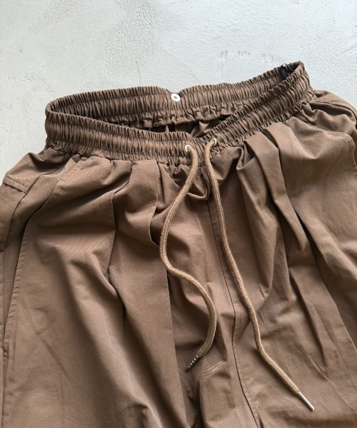 AIC.(エーアイシー)の「スリーブデザインドローストリングパンツ(その他パンツ・レディース・ブラウン/ネイビー/ブラック・FREE)」の18枚目の写真