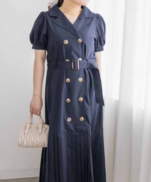 CLETTE(クレット)の「裾プリーツトレンチワンピース(ワンピース・レディース・ラベンダー/ライトベージュ/ネイビー・4L/LL/3L)」の14枚目の写真