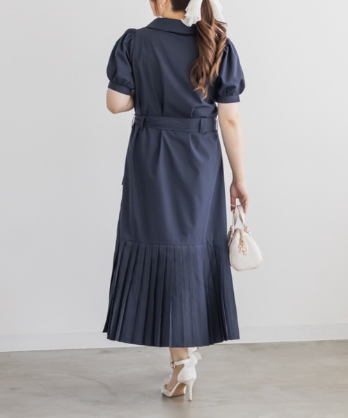 CLETTE(クレット)の「裾プリーツトレンチワンピース(ワンピース・レディース・ラベンダー/ライトベージュ/ネイビー・4L/LL/3L)」の5枚目の写真