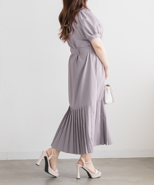CLETTE(クレット)の「裾プリーツトレンチワンピース(ワンピース・レディース・ラベンダー/ライトベージュ/ネイビー・4L/LL/3L)」の9枚目の写真