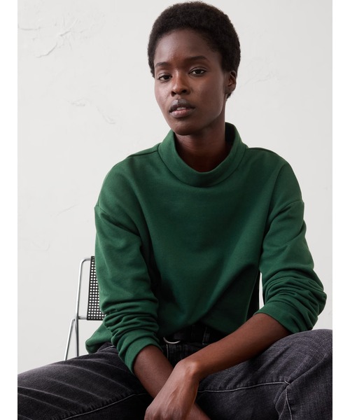 BANANA REPUBLIC FACTORY STORE(バナナリパブリック ファクトリーストア)の「BANANA REPUBLIC FACTORY STORE フリースモックネックスウェットシャツ(スウェット・レディース・ブラック/ホワイト/レッド系その他/グリーン系その他・XS/L/S/M)」の1枚目の写真