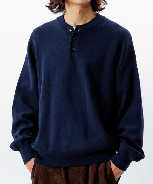 FREAK'S STORE(フリークスストア)の「限定展開 Relax Fit リラックスフィット イージーケア ウォッシャブル ヘンリーネックニット(ニット/セーター・メンズ・ブラウン/チャコールグレー/ネイビー/ブラック/グレー/レッド・MEDIUM/LARGE)」の5枚目の写真