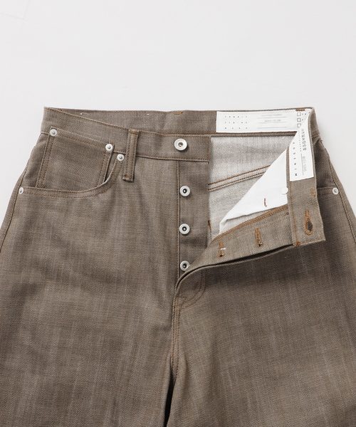 KURO(クロ)の「KURO 別注 WIDE SPREAD CROPPED デニムパンツ(デニムパンツ・レディース・ブラウン/ブラック・LARGE/MEDIUM)」の20枚目の写真