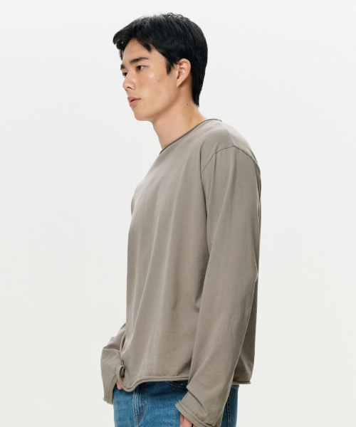 ERA（エラ）の「UNISEX ERA ロウエッジ長袖Tシャツ - カーキ（Tシャツ/カットソー・レディース・その他・SMALL/MEDIUM/LARGE）」の10枚目の写真