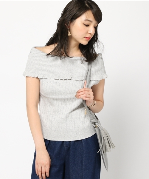 goocy(グースィー)の「綿混オフショルKnitトップ(ニット/セーター・レディース・ブラック/ベビーピンク/ホワイト/ライトグレー・FREE)」の3枚目の写真