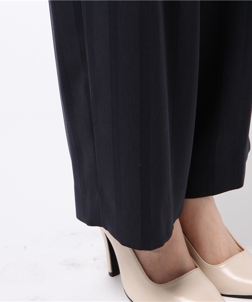 22 OCTOBRE（ヴァンドゥ－オクトーブル）の「シャドーストライプパンツ（その他パンツ・レディース・ベージュ/ネイビー・36/38/40）」の9枚目の写真