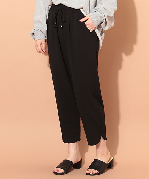 natural couture(ナチュラルクチュール)の「エアリージョガーパンツ(その他パンツ・レディース・ネイビー/ボルドー/ブラック/サックスブルー/ピンクベージュ・FREE)」の2枚目の写真