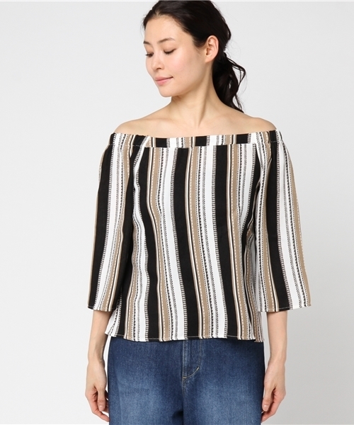 VENCEEXCHANGE（ヴァンスエクスチェンジ）の「エスニックストライプオフショル      （シャツ/ブラウス・レディース・ベージュ/ブルー・MEDIUM）」の3枚目の写真