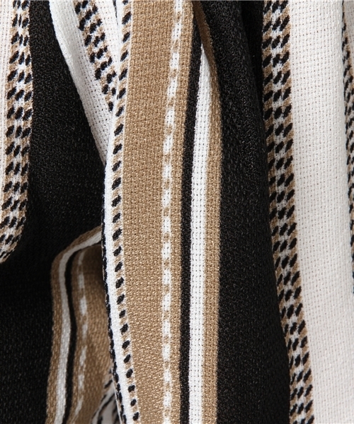 VENCEEXCHANGE（ヴァンスエクスチェンジ）の「エスニックストライプオフショル      （シャツ/ブラウス・レディース・ベージュ/ブルー・MEDIUM）」の9枚目の写真