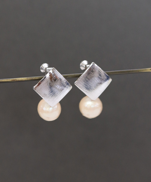 florist（フローリスト）の「プレーン＆ヘアラインプレートコットンパールピアス/イヤリング（ピアス（両耳用）・レディース・その他1/その他2/その他3/その他4/その他8/その他6/その他7/その他5/その他16/その他17/その他18/その他11/その他12/その他13/その他14/その他15・FREE）」の14枚目の写真