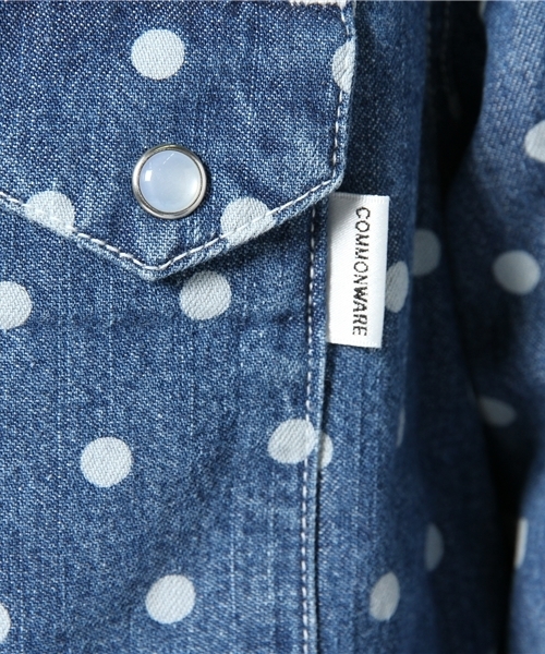 AMERICAN RAG CIE（アメリカンラグシー）の「AMERICAN RAG CIE&Magine COMMONWARE ドットデニムウエスタンシャツ / 107-AMG-1241-604AMG（シャツ/ブラウス・メンズ・ブルー/ネイビー・44/46/48）」の9枚目の写真