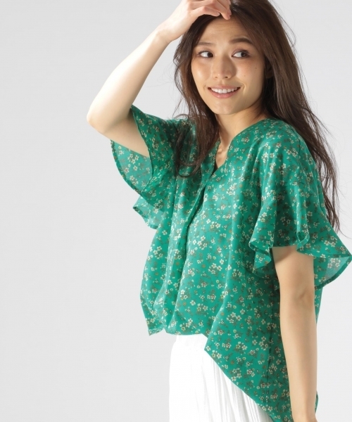 BAYFLOW（ベイフロー）の「BAYFLOW／ソデフレアプリントVネックブラウス 18SS（シャツ/ブラウス・レディース・その他1/その他2/その他4/その他3・MEDIUM/SMALL）」の3枚目の写真