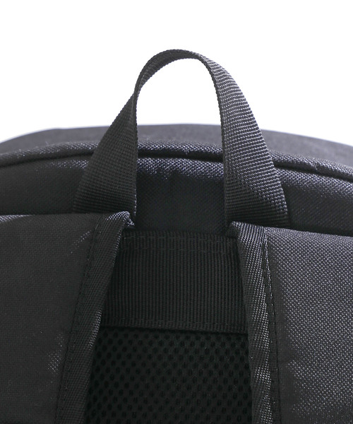 WEGO（ウィゴー）の「WEGO/ハートカラビナ付きボックスロゴリュック（バックパック/リュック・レディース・ホワイト/ブラック・FREE）」の8枚目の写真