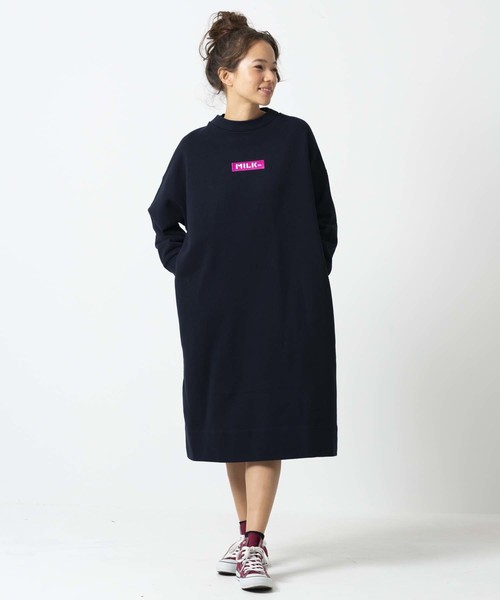 MILKFED.（ミルクフェド）の「BAR SWEAT DRESS（ワンピース・レディース・ブラック/ベージュ/ネイビー/アッシュ・ONE SIZE）」の4枚目の写真