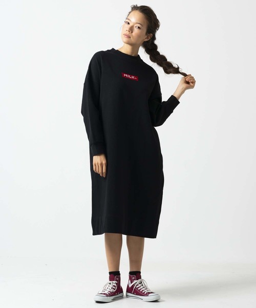 MILKFED.（ミルクフェド）の「BAR SWEAT DRESS（ワンピース・レディース・ブラック/ベージュ/ネイビー/アッシュ・ONE SIZE）」の2枚目の写真