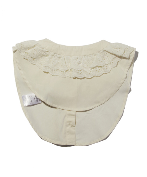 SPINNS(スピンズ)の「累計5000枚突破“重ねるだけで可愛い”魔法のつけ襟/コットンレース(付け襟・レディース・ホワイト/ホワイト系その他・ONESIZE)」の3枚目の写真