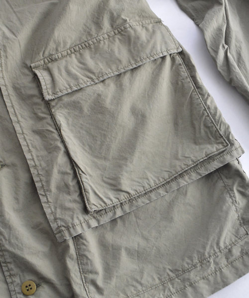 REMI RELIEF(レミレリーフ)の「REMI RELIEF/レミレリーフ 高密度ダンプレイヤードシャツ(シャツ/ブラウス・メンズ・ベージュ/カーキ/オフホワイト/ネイビー・M/L)」の10枚目の写真