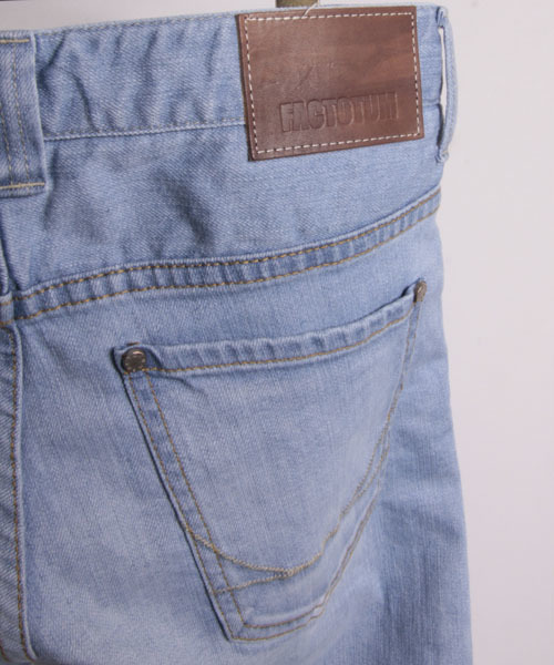 FACTOTUM（ファクトタム）の「【オンライン限定セール対象品】FACTOTUM × MAGINE AMERICAN RAG CIE Limited edition スーパースリムブリーチデニムパンツ∴（デニムパンツ・メンズ・ライトインディゴブルー・30/29/31/28）」の19枚目の写真
