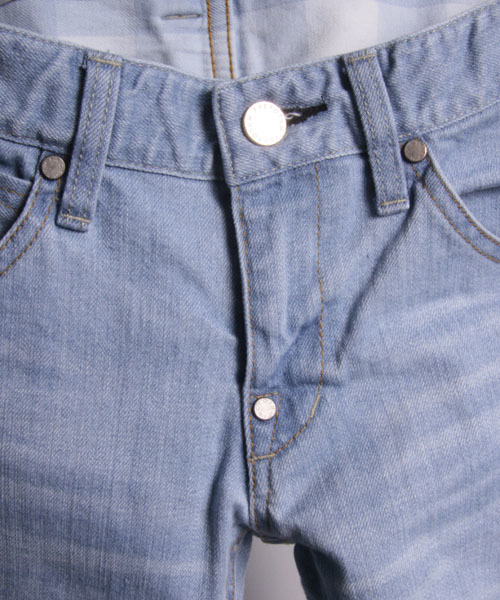 FACTOTUM（ファクトタム）の「【オンライン限定セール対象品】FACTOTUM × MAGINE AMERICAN RAG CIE Limited edition スーパースリムブリーチデニムパンツ∴（デニムパンツ・メンズ・ライトインディゴブルー・30/29/31/28）」の3枚目の写真