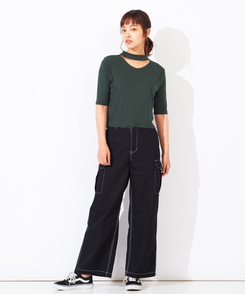 WEGO(ウィゴー)の「WEGO/チョーカー5分袖リブTシャツ(Tシャツ/カットソー・レディース・ブラック/ブラウン/グリーン/パープル・FREE)」の9枚目の写真