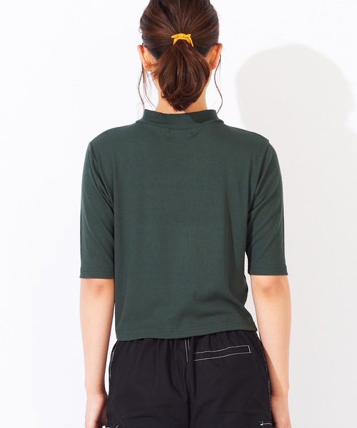 WEGO(ウィゴー)の「WEGO/チョーカー5分袖リブTシャツ(Tシャツ/カットソー・レディース・ブラック/ブラウン/グリーン/パープル・FREE)」の19枚目の写真