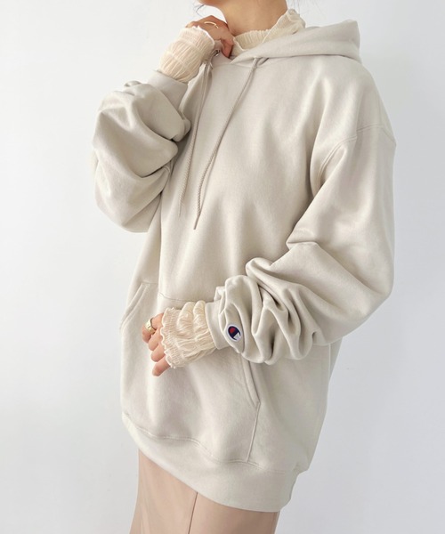 Champion(チャンピオン)の「【Champion Authentic Hoodie】チャンピオン スウェット パーカー スーパー オーバーサイズ 展開多数 コットン 裏起毛 無地 フーディー 9.0オンス(パーカー・レディース・ホワイト/チャコールグレー/ブラック/ネイビー/杢グレー/ダークグリーン/マルーン/ベージュ/ピンクベージュ/グリーン/オレンジ/グレー系その他・M/L/S/XL)」の17枚目の写真