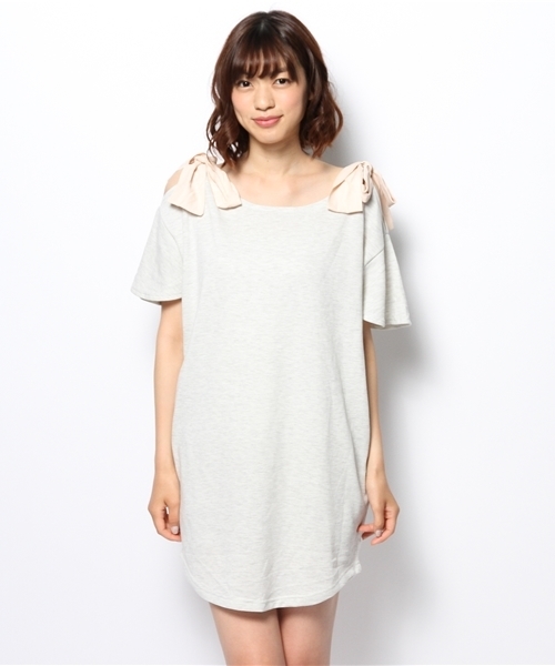 mystic（ミスティック）の「肩リボンワンピース（ワンピース・レディース・ネイビー/グレー/ベージュ・ﾌﾘ-）」の4枚目の写真