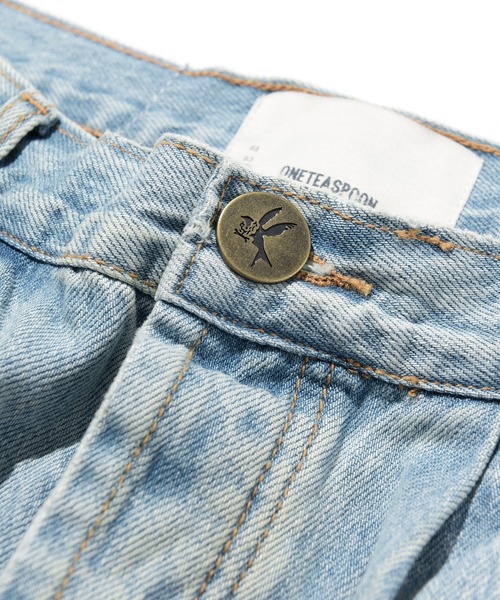 One Tea spoon（ワンティースプーン）の「ONETEASPOON SMITH LOW WAIST WIDE LEG JEAN (ワンティースプーン スミス ローウエスト ワイドレッグジーンズ)（デニムパンツ・レディース・ライトインディゴブルー・24/26）」の5枚目の写真