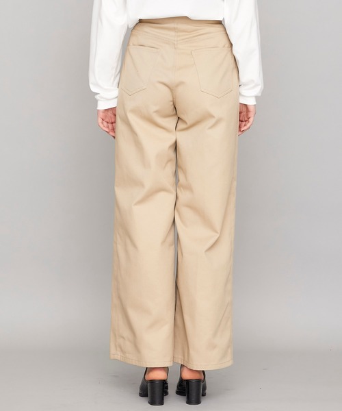 JOHN LAWRENCE SULLIVAN（ジョンローレンスサリバン）の「【JOHN LAWRENCE SULLIVAN(ジョンローレンスサリバン)】《STUDIOUS別注》フロントホックワイドパンツ（チノパンツ・レディース・ブラック/ベージュ・MEDIUM/LARGE）」の17枚目の写真